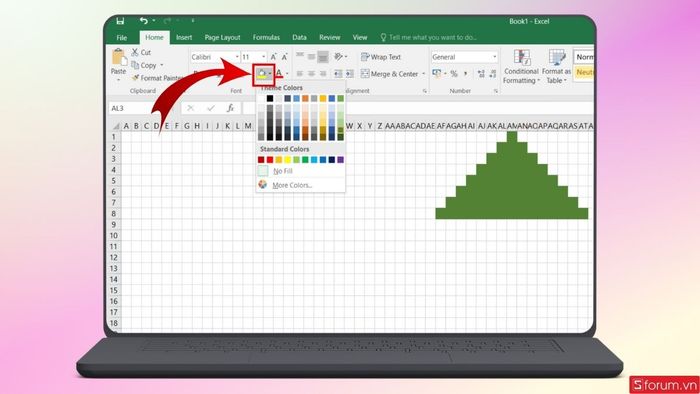 Tô màu xanh lá cho phần tán cây thông Noel