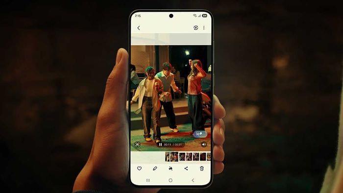 Galaxy S26 FE có khả năng sẽ chuyển sang sử dụng tấm nền OLED do TCL cung cấp