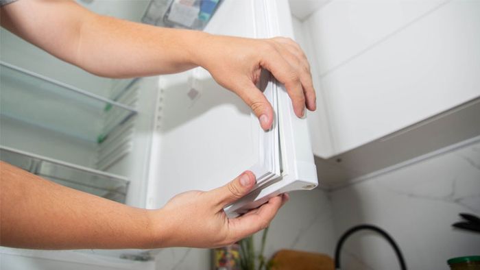 sua-chua-tu-lanh-tai-nha-5