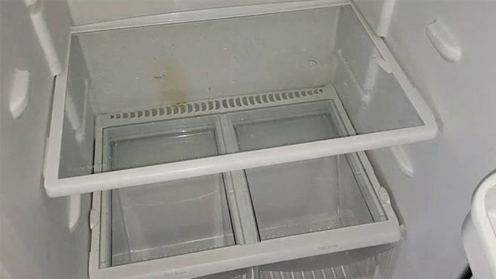 sua-chua-tu-lanh-tai-nha-3