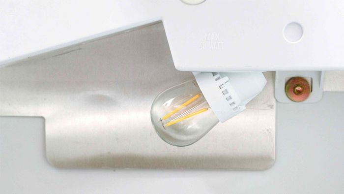 sua-chua-tu-lanh-tai-nha-2