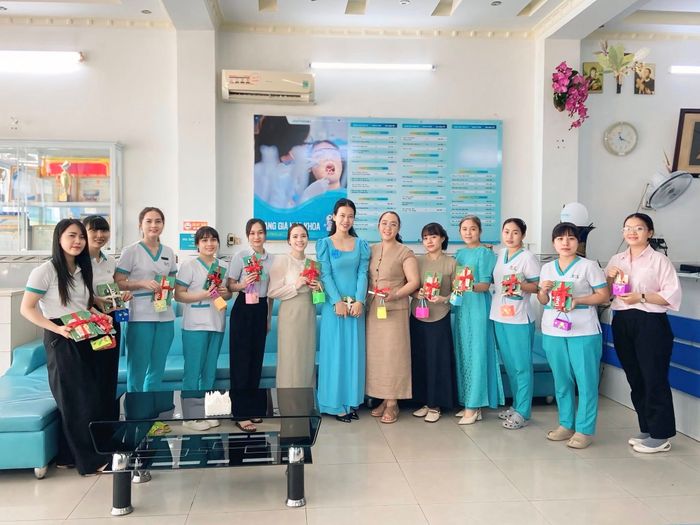 Nha Khoa Vạn Thành - Hình ảnh 1