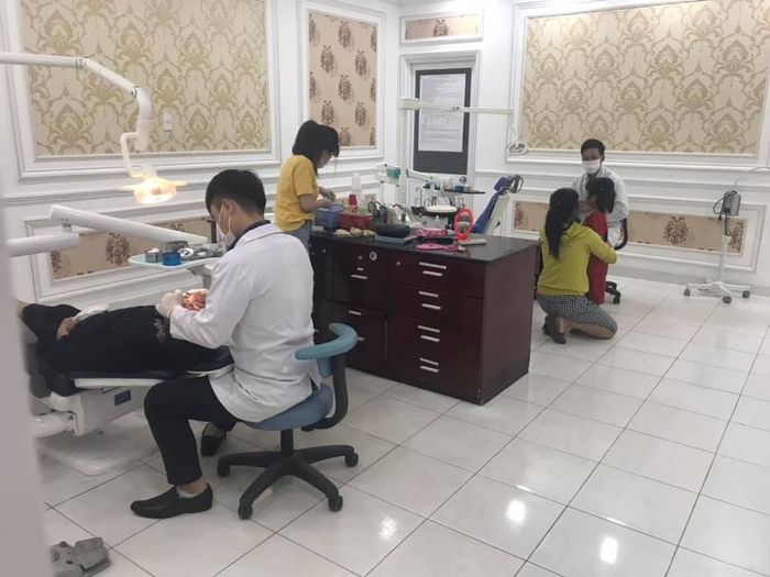 Nha Khoa Pháp Việt – Củ Chi hình ảnh 1