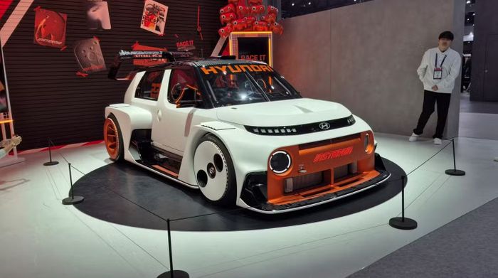 hyundai-insteroid-concept-2025-seoul-mobility-show-1.jpg