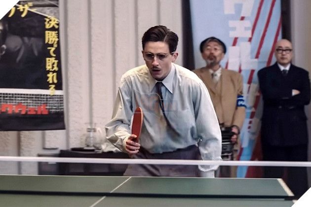 Khung cảnh của sao nam Timothée Chalamet trong phim Marty Supreme.