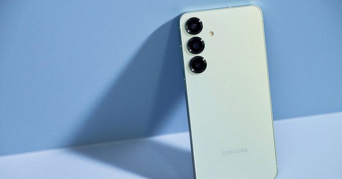 dien-thoai-samsung-moi-nhat-2025