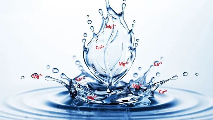 lam-mem-nuoc-cung-tam-thoi-nguyen-nhan-tac-hai-va-cach-xu-ly-3