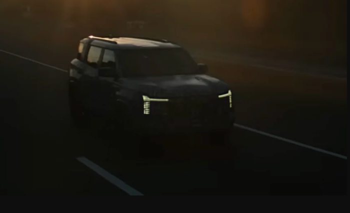 Pajero Sport 2026.png