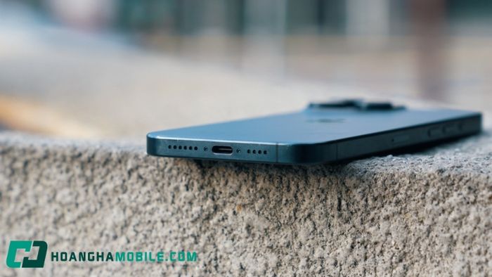 iPhone-15-Pro-Max-cu-6