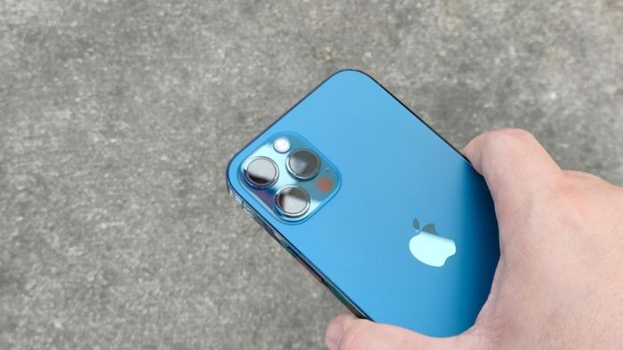 iPhone-12-Pro-da-qua-su-dung-4