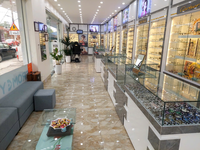 kinh mat sao viet 2.png