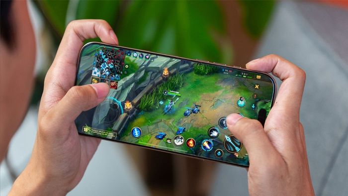 iphone-12-cu-choi-game-tot-khong-3