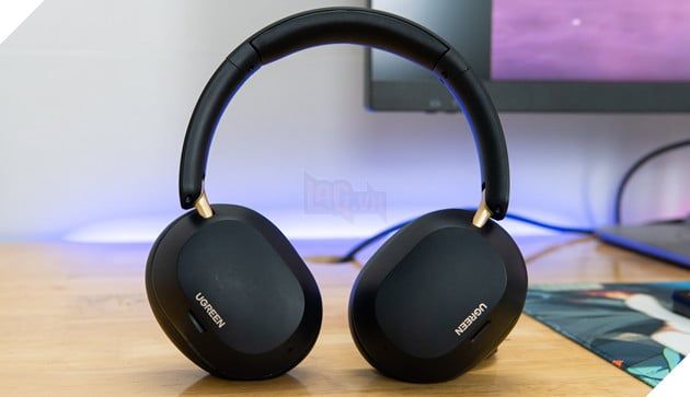 Combo UGREEN HiTune Max5c kết hợp cùng sạc Qi2.2: Thiết kế nhỏ gọn, đa năng, hoàn hảo để mang theo trong những chuyến du xuân dịp Tết