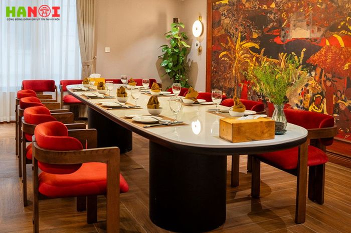 80b-tran-phu-restaurant-Mytour