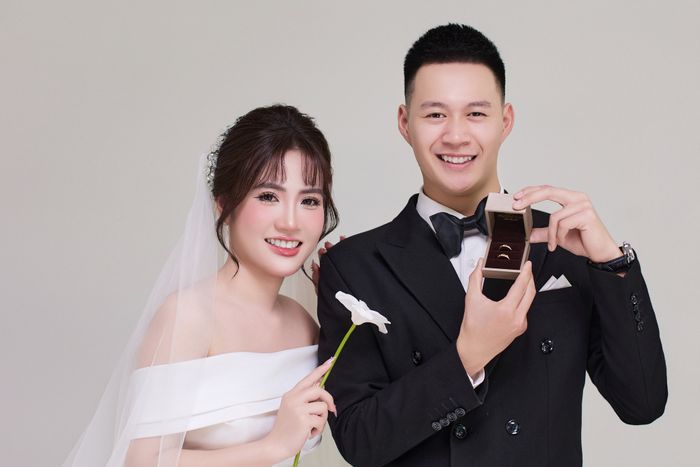 Julia Studio – ảnh 1