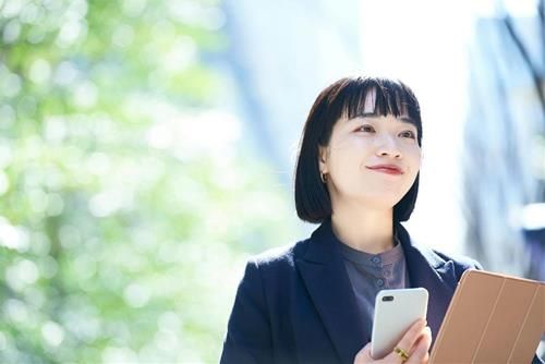 con giáp sống giản dị