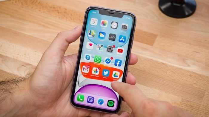 pin-iphone-11-9