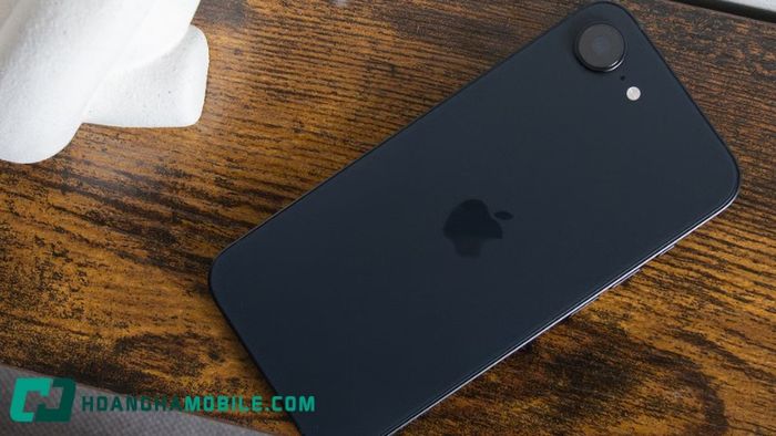 iphone-16e-co-hai-mau-9