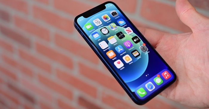 iphone-12-mini-da-qua-su-dung