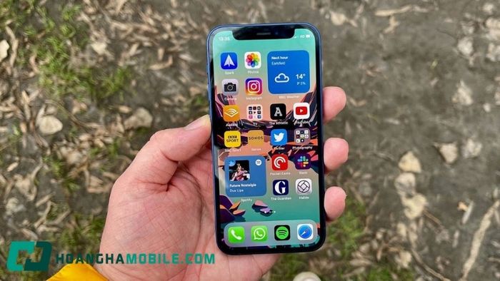 iphone-12-mini-cu-4