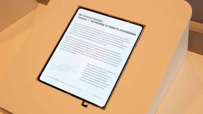 Galaxy Z Fold8 được đồn đoán sẽ trang bị màn hình không còn nếp gấp của Samsung