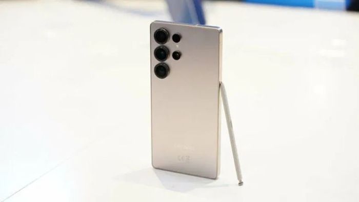 Doanh số Galaxy S25 tiếp tục tăng trưởng ấn tượng