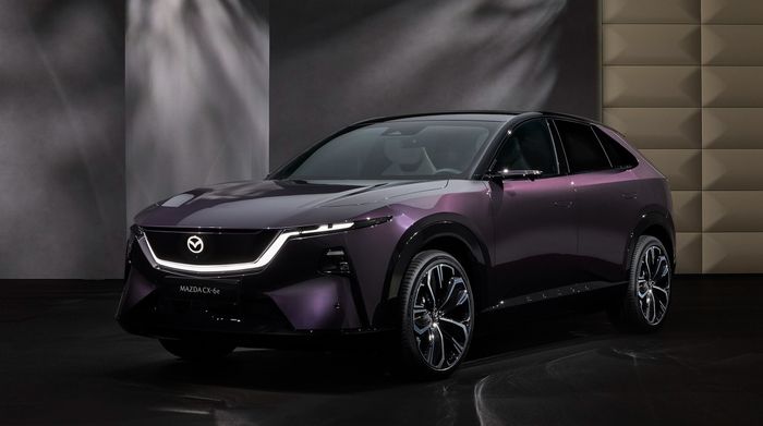 Mazda-CX-6e-exterior-00016.jpg