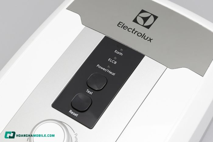 may-nuoc-nong-electrolux-08