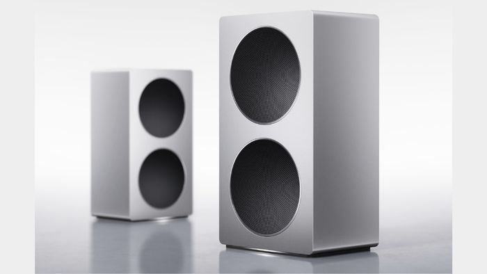 Sound 2 Pro nổi bật với thiết kế kim loại nguyên khối sang trọng, đi kèm hệ thống driver kép cho khả năng tái tạo âm thanh mạnh mẽ.