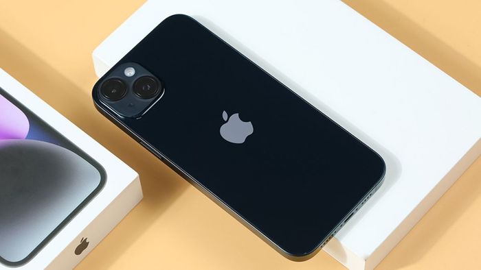 Việc có nên mua iPhone 14 Plus cũ hay không còn phụ thuộc vào nhu cầu sử dụng của từng người