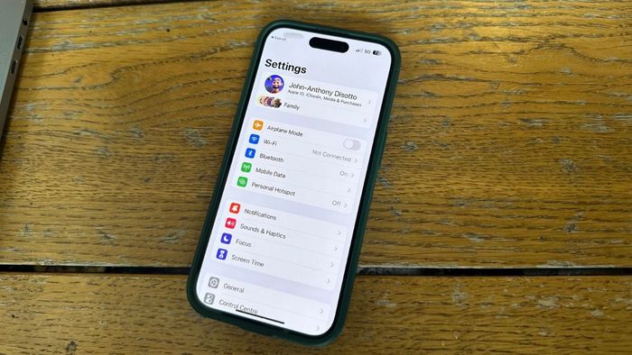 Những lý do nên xóa ID Apple trên iPhone cũ