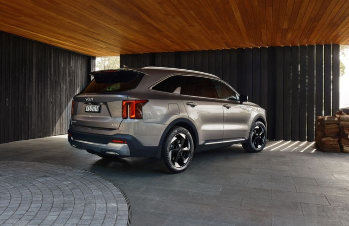 2026-01-kia-sorento 2.jpg