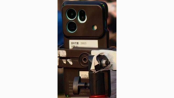 Ảnh thực tế của OPPO Find X9s