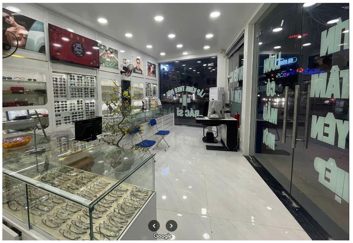 dia-chi-mua-kinh-mat-dep-va-chat-luong-tai-nam-dinh 2.jpg