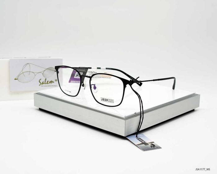 Mắt kính Salem The Luxury Optical Boutique ảnh 1