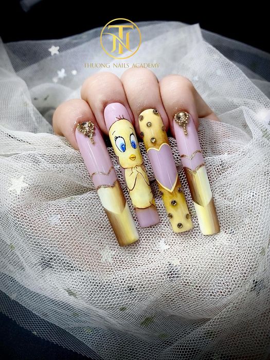 Hình ảnh Thương Nails 1