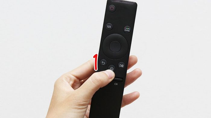 Cách truy cập Google trên tivi Samsung bằng remote thông minh