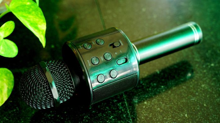 Những lỗi thường gặp khi dùng micro karaoke Bluetooth