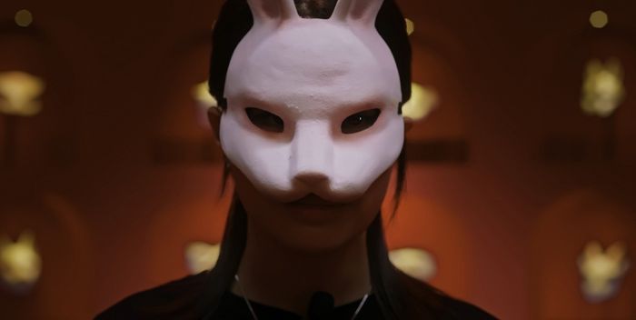 Nhân vật Thỏ do Pháo đảm nhận giữ vai trò nút thắt quan trọng của phim.