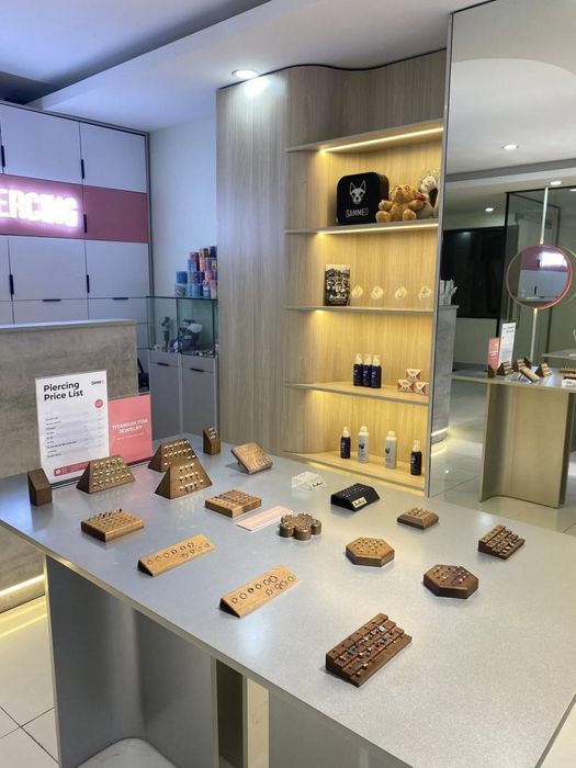 Sammeo Piercing – Hình ảnh 1