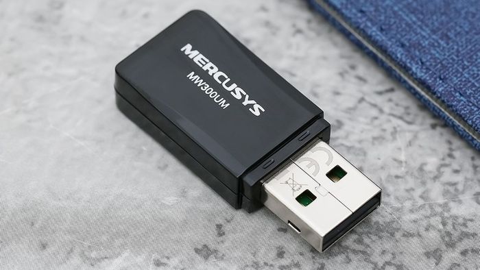 Thời điểm nào tivi Samsung cần cập nhật phần mềm qua USB?
