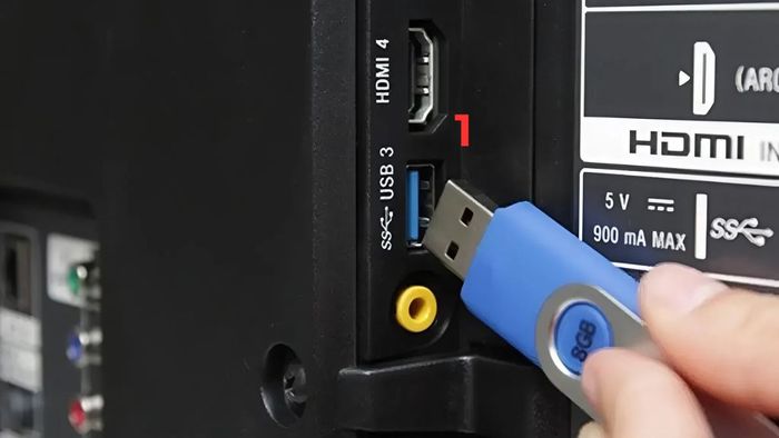 Hướng dẫn cập nhật phần mềm tivi Samsung qua USB - Bước 1