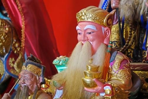 Tại sao phải cúng vào ngày 16 tháng Chạp?