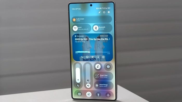 Những hình ảnh đầu tiên của One UI 9 (dựa trên Android 17) đã bất ngờ bị rò rỉ.