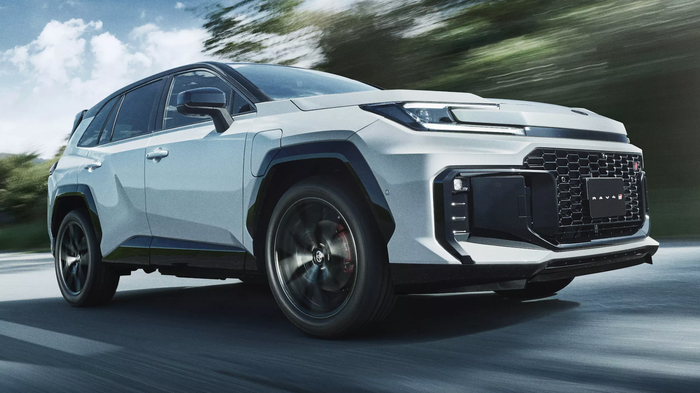Toyota RAV4 PHEV 2026 2026-02-20 lúc 11.17.46.png