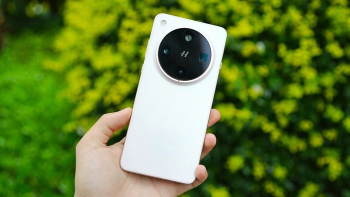 OPPO Find X9 Ultra sẽ được trang bị camera tiềm vọng kép với chất lượng ấn tượng.