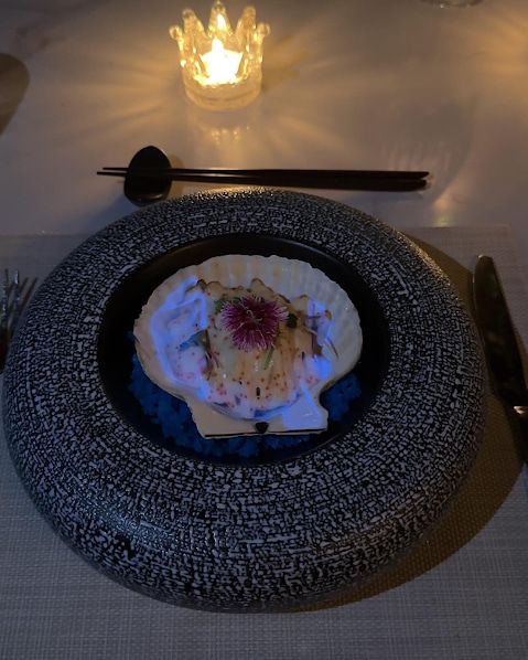 Ừ Restaurant