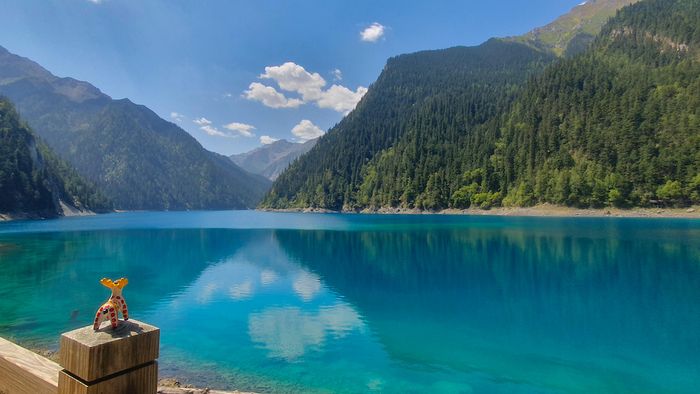Hồ Jiuzhaigou (Cửu Trại Câu)