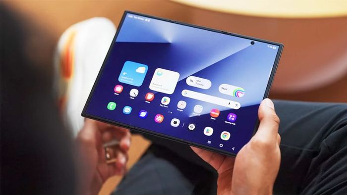 Galaxy Z TriFold