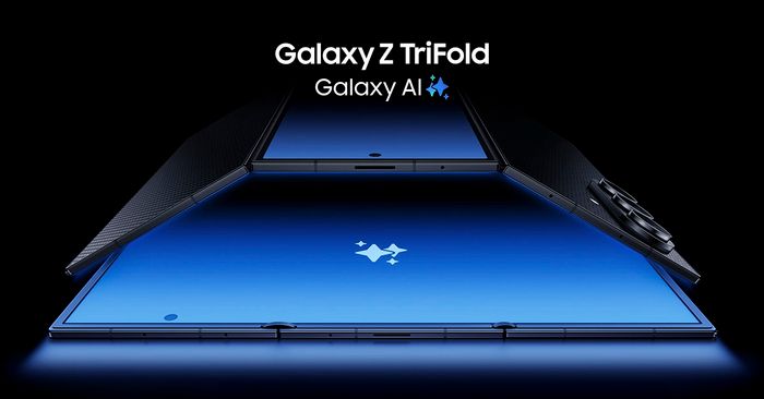 galaxy-z-trifold-thump